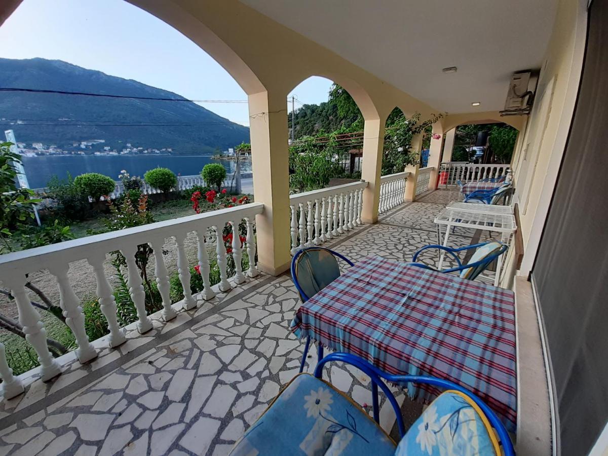 Stevovic Apartments Tivat Exterior foto